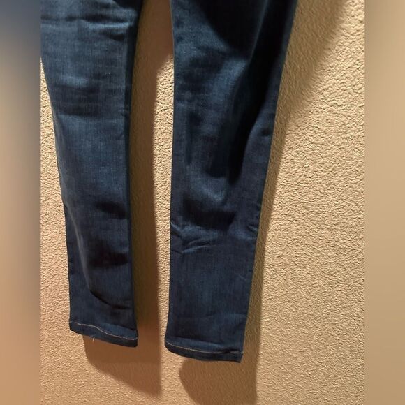 Express Women’s Skyscraper Stretchy Highrise Vintage Jeans Size 2L - Picture 10 of 14